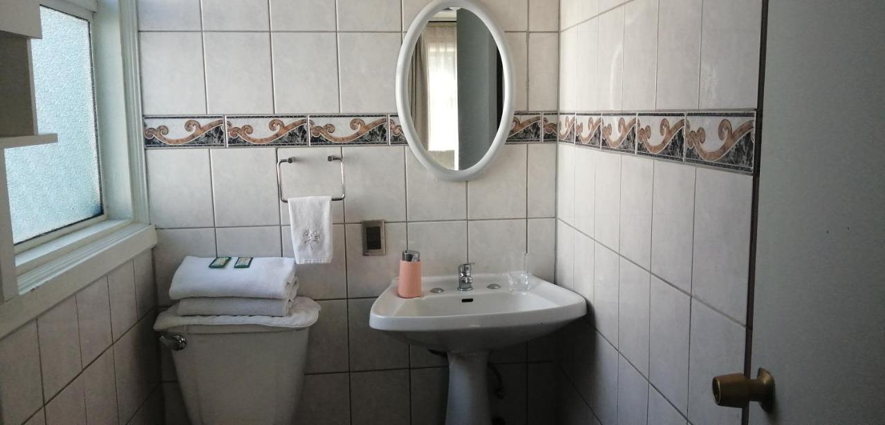 Hostal Mackay Temuco Eksteriør bilde