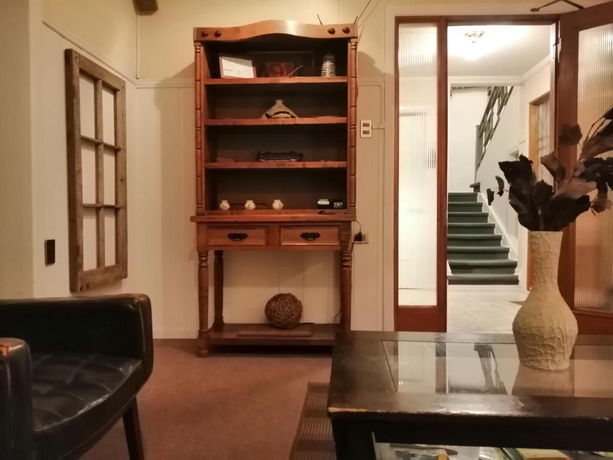 Hostal Mackay Temuco Eksteriør bilde